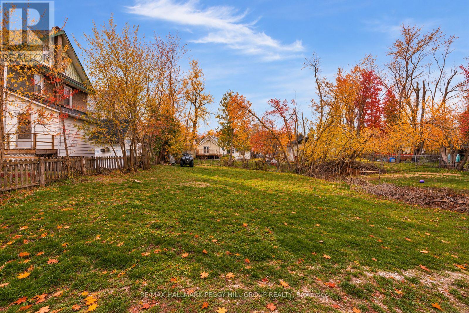 246 Mary Street, Orillia photo 12