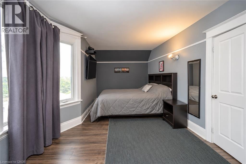 372 BEACH Road - 15