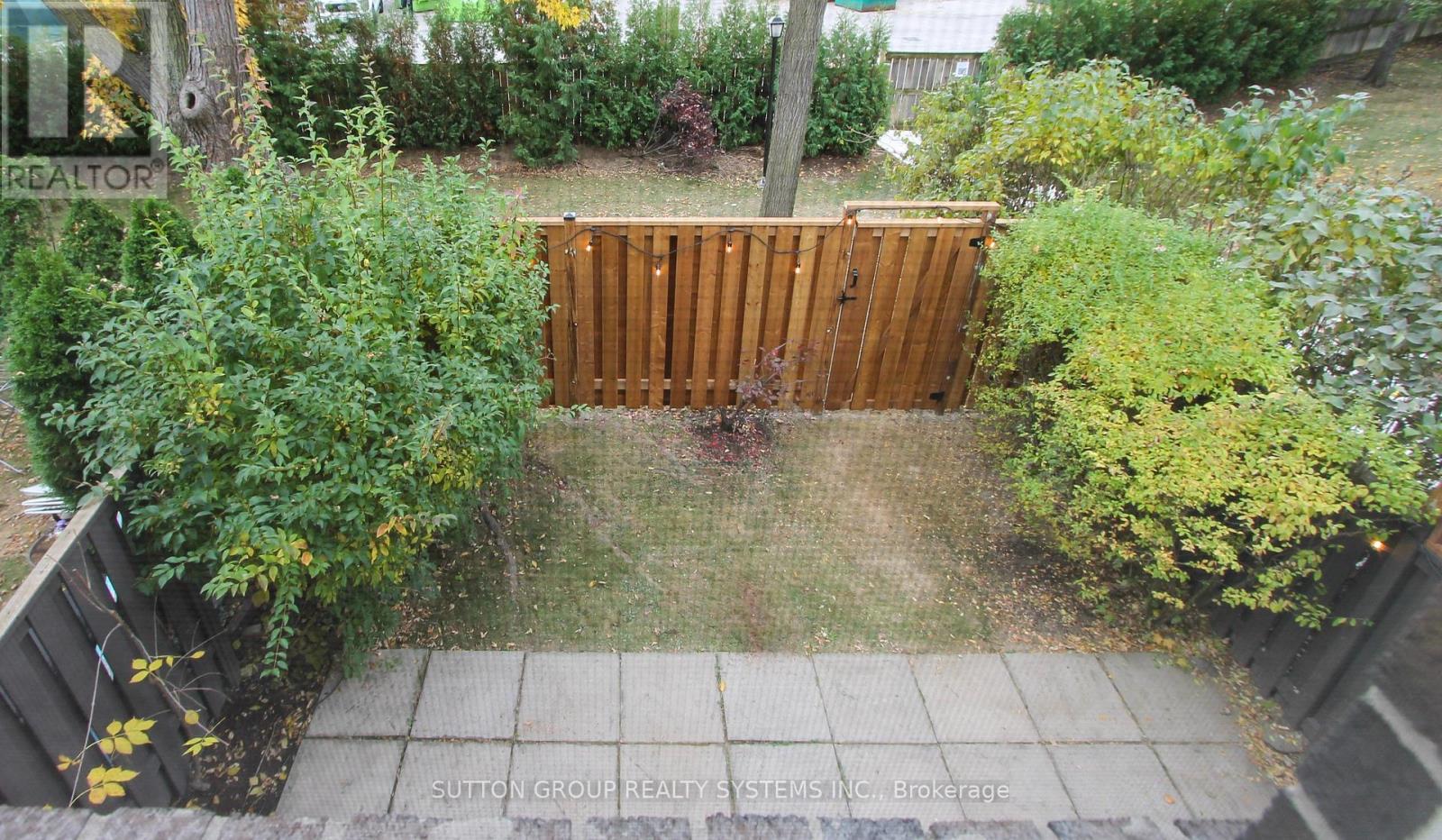 26- 1951 Rathburn Road East, Mississauga, ON photo 37