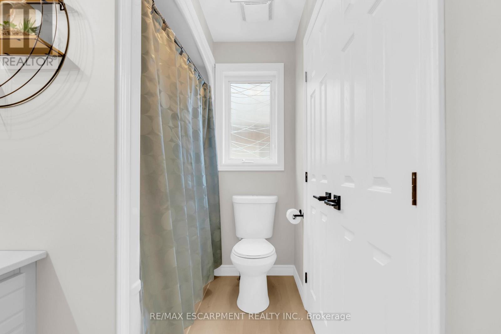 186 Southbrook Drive, Hamilton, ON photo 38