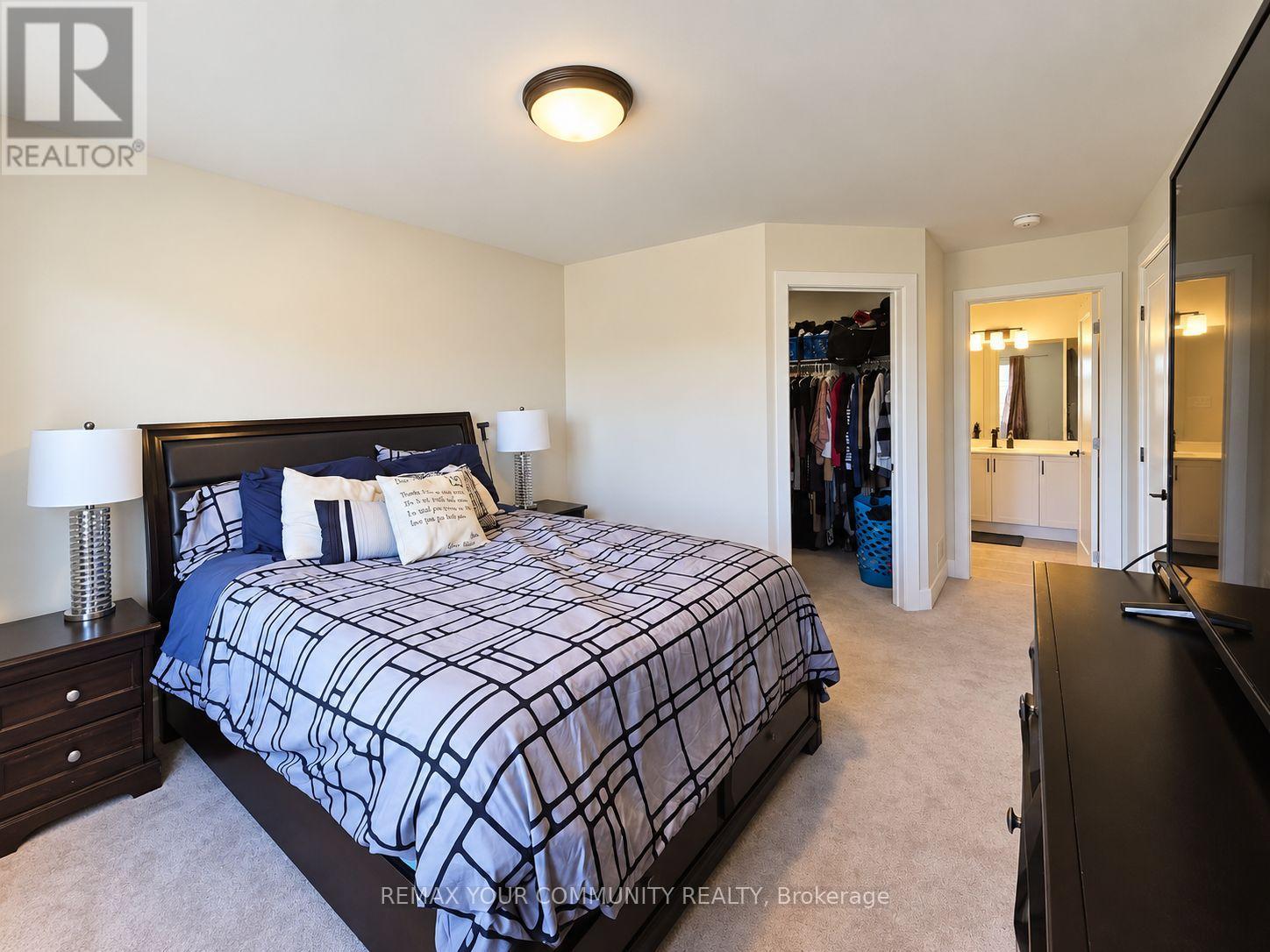 28 Dusenbury Drive, Loyalist, ON photo 15