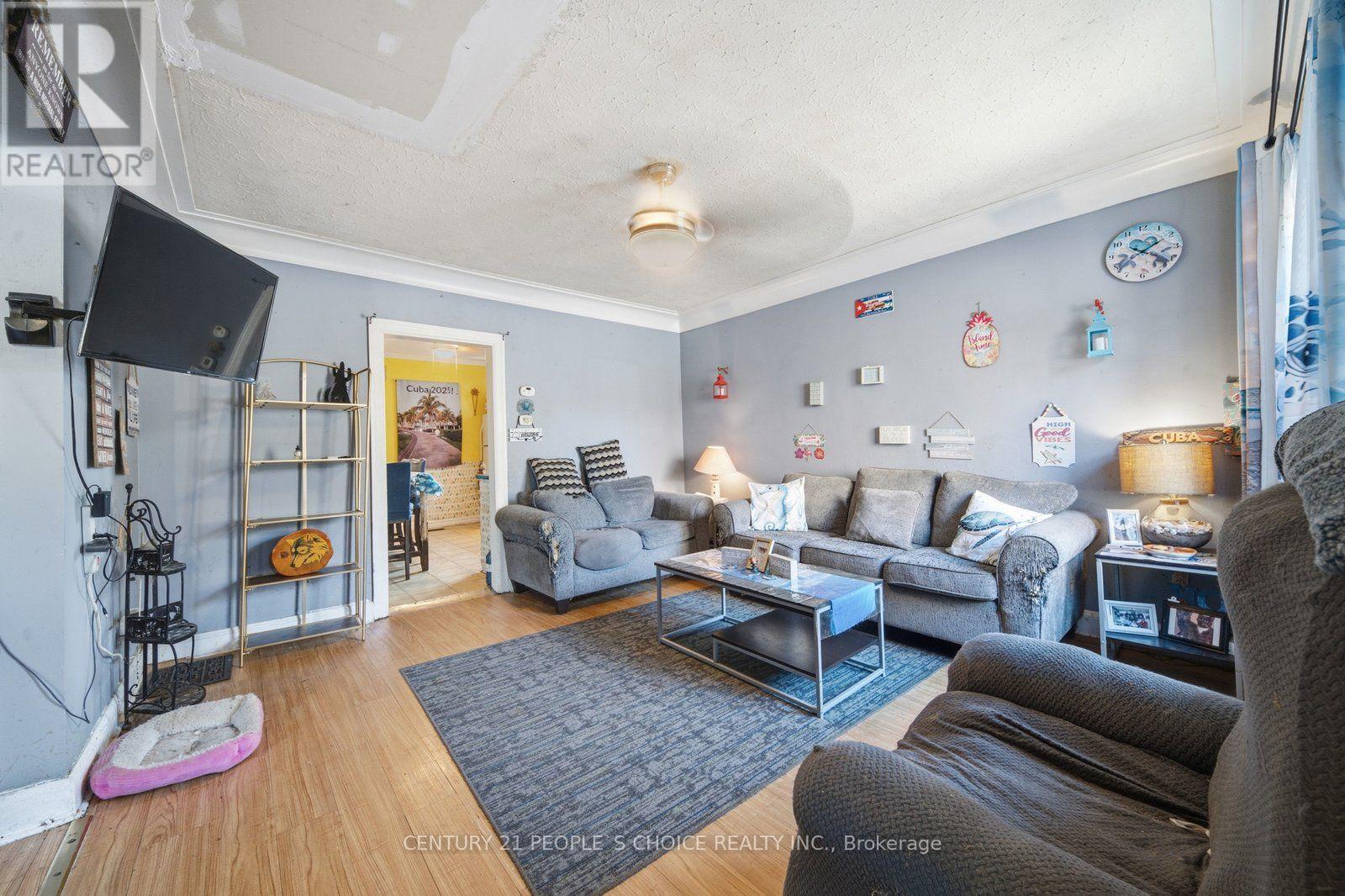 259 West Street, Brantford, ON photo 13