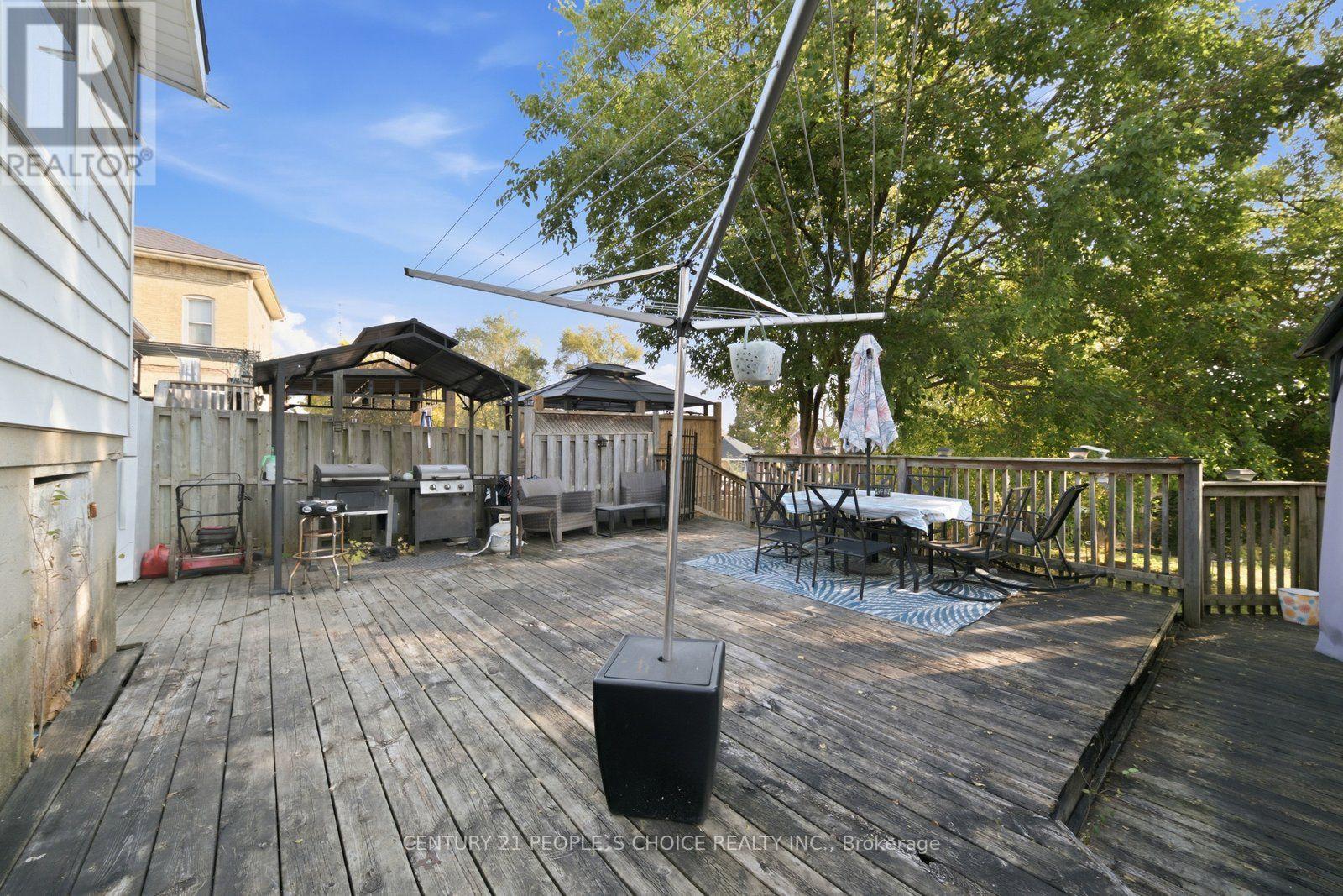 259 West Street, Brantford, ON photo 28