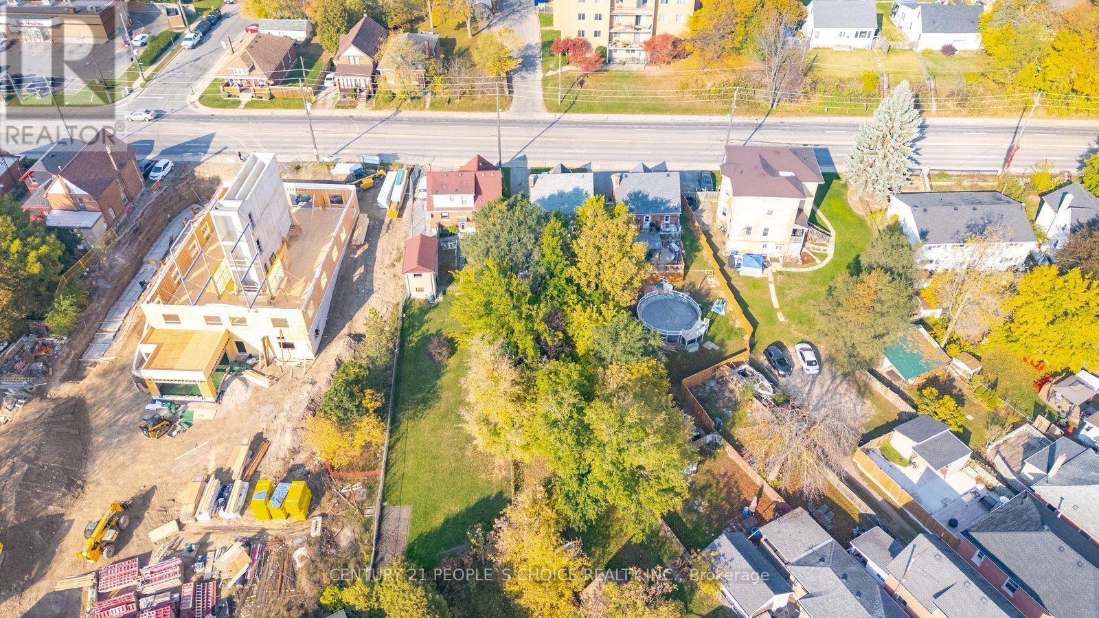 259 West Street, Brantford, ON photo 41