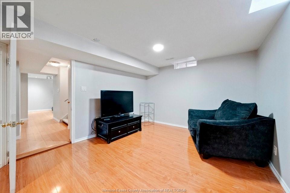 143 ROUGE RIVER DRIVE, Scarborough — photo 2