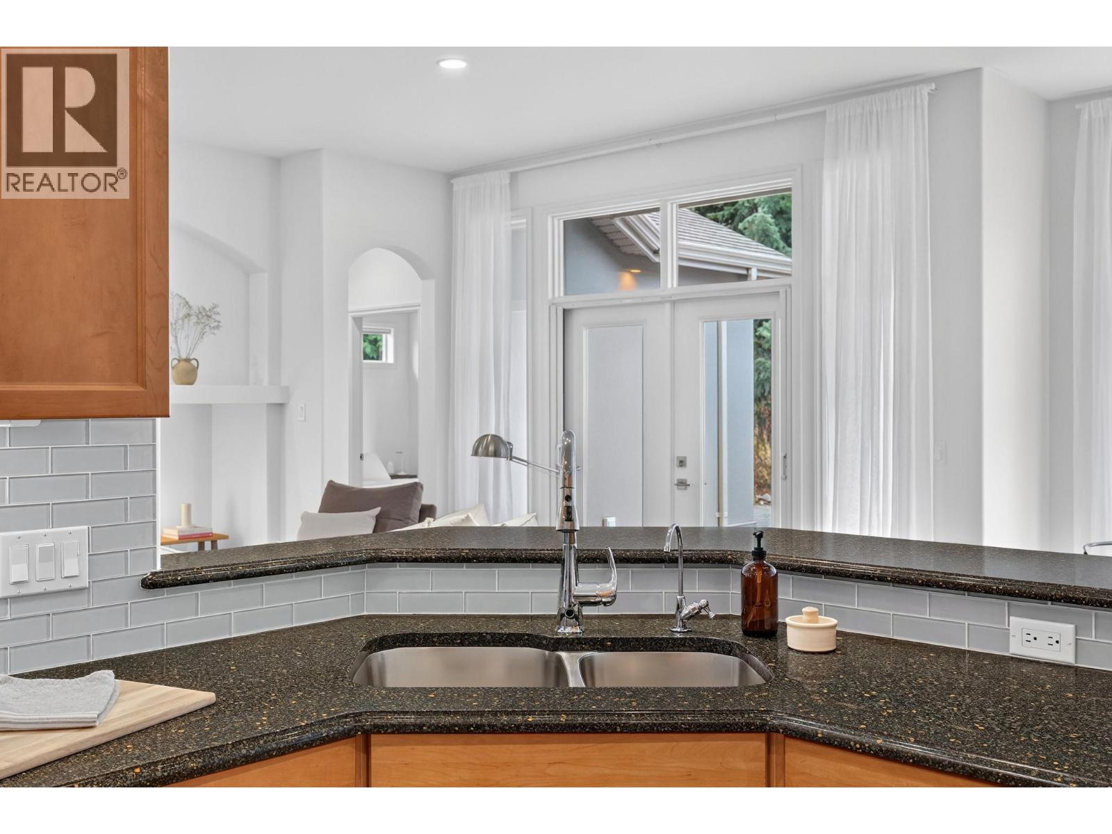  4539 Gallaghers Edgewood Drive, Kelowna