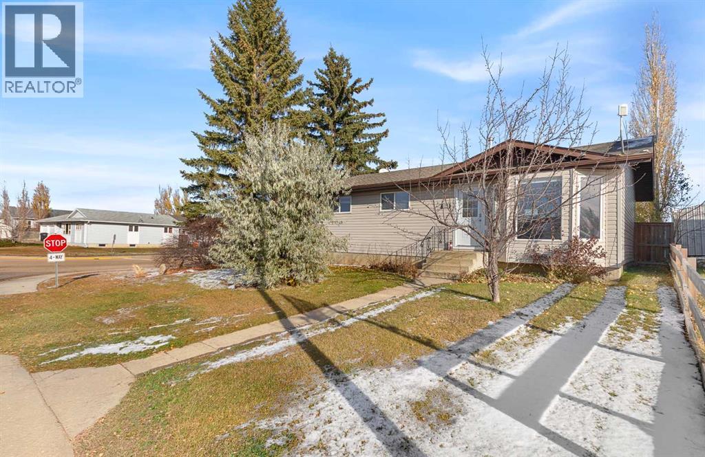 5225 48 Street, Kitscoty