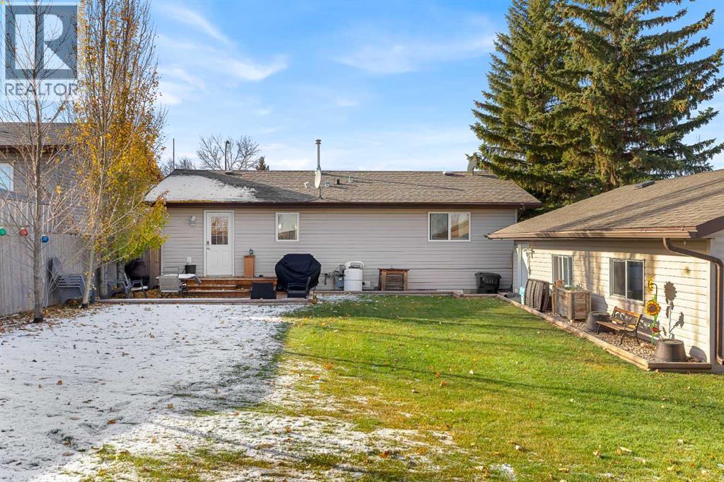 5225 48 Street, photo 33 of 39
