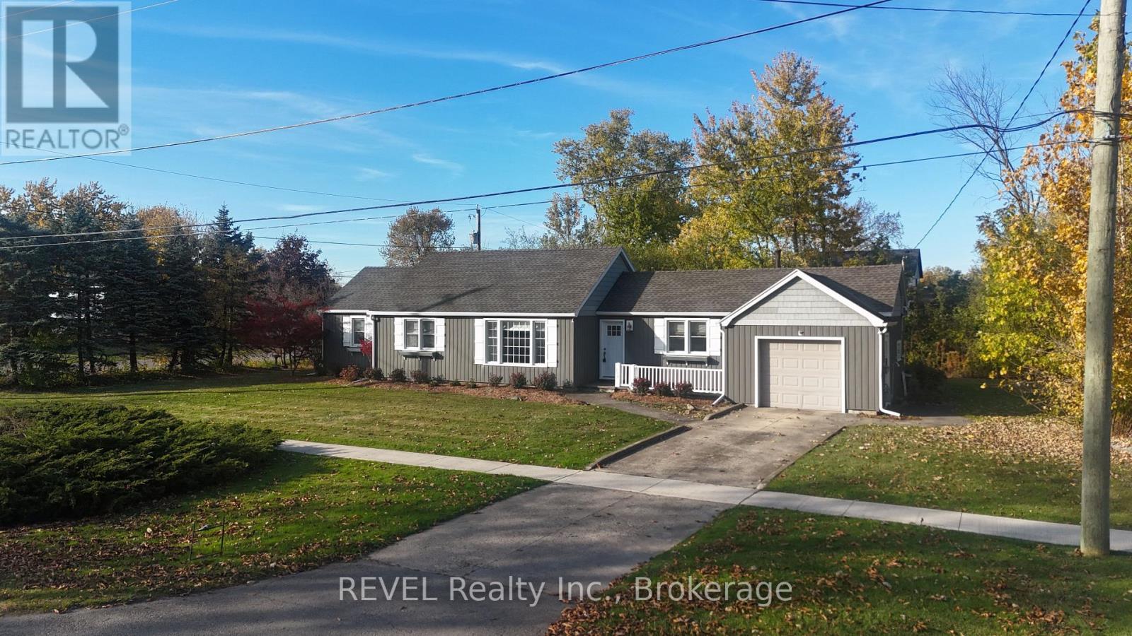 1258 PHILLIPS STREET, Fort Erie (Crescent Park) — photo 2