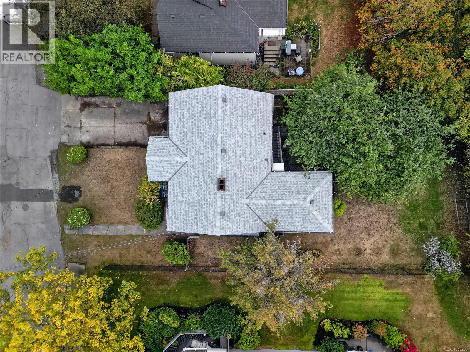 3219 RUTLEDGE Street, Saanich