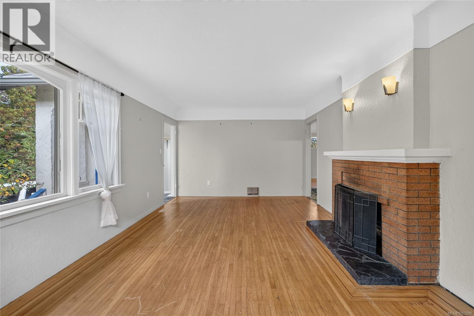  3219 RUTLEDGE Street, Saanich