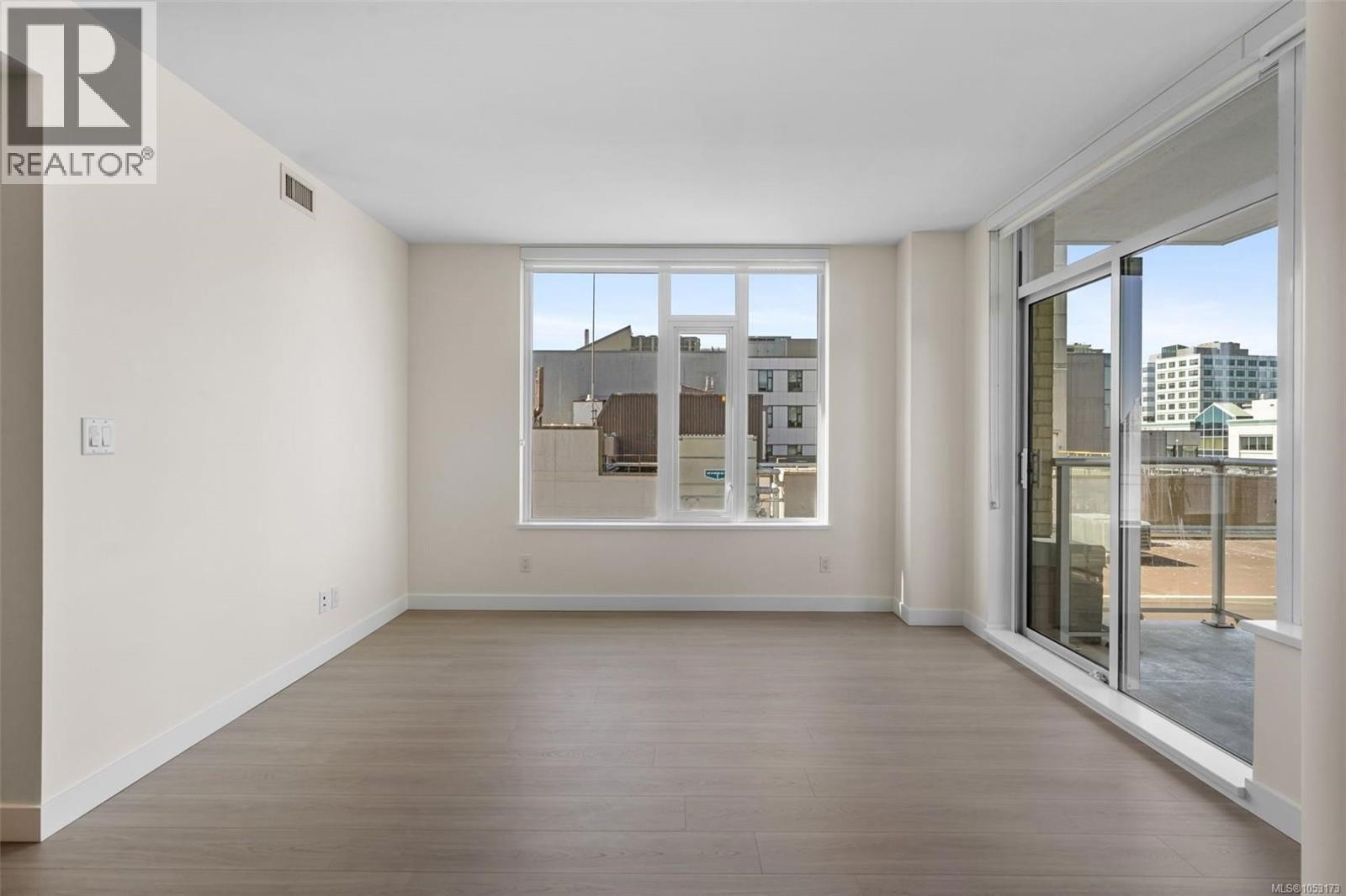 703 848 Yates Street, Victoria