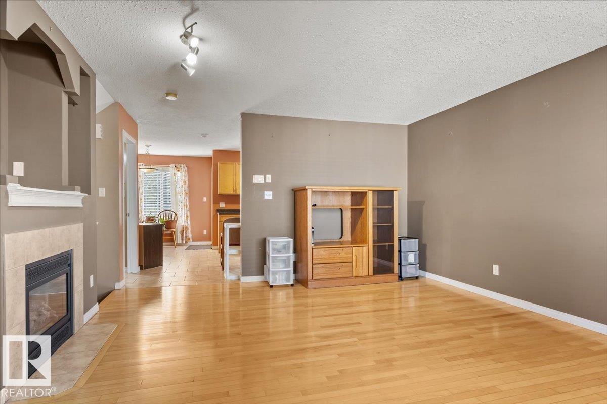 Property photograph 5 for MLS E4514478