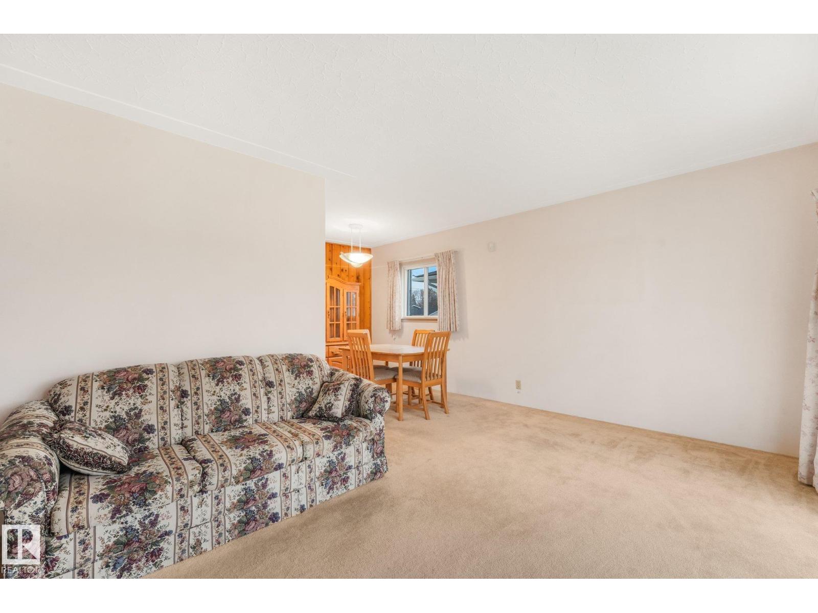 Property photograph 10 for MLS E4514553