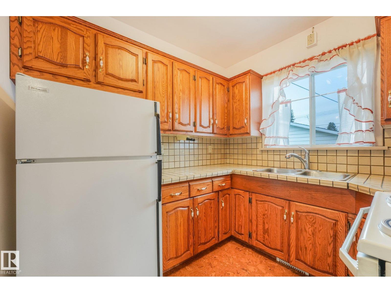 Property photograph 19 for MLS E4514553