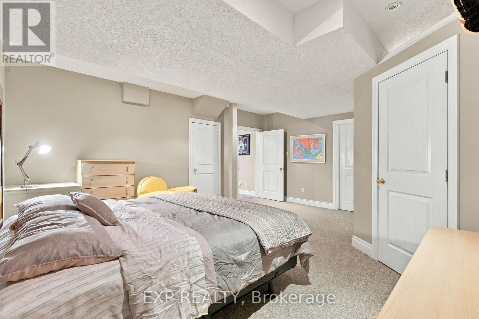 220 River Road, Wasaga Beach photo 40