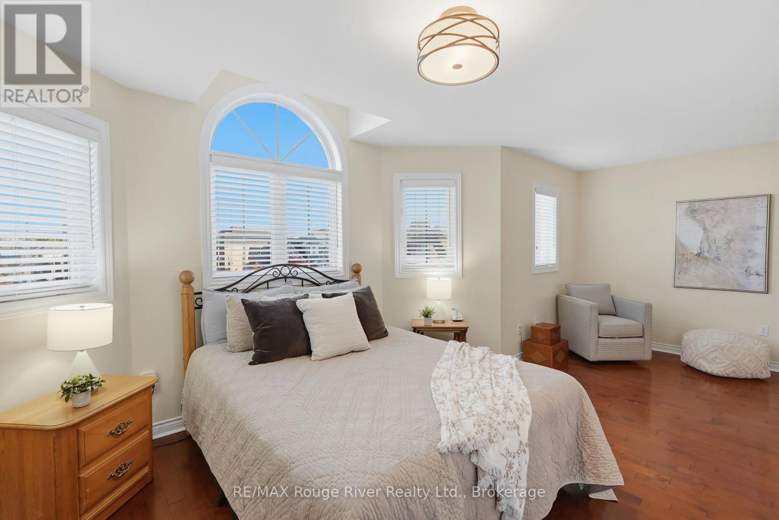 8 Jessie Court, Whitby, ON photo 23