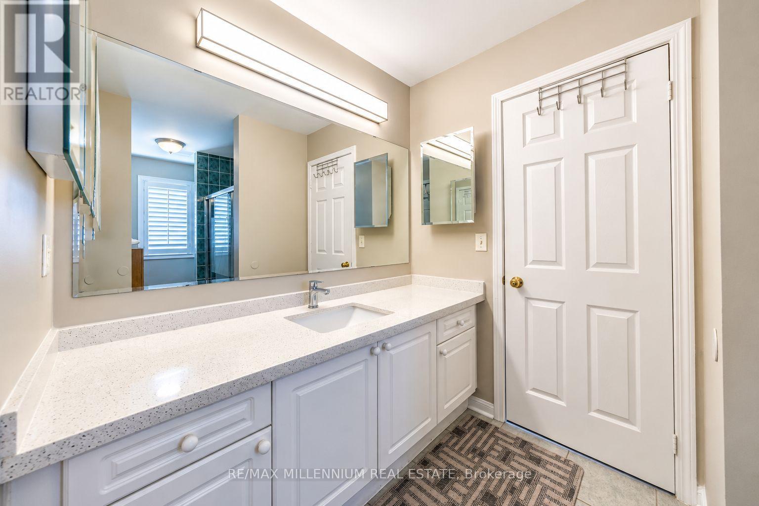 3 Cogswell Crescent, Brampton, ON photo 27
