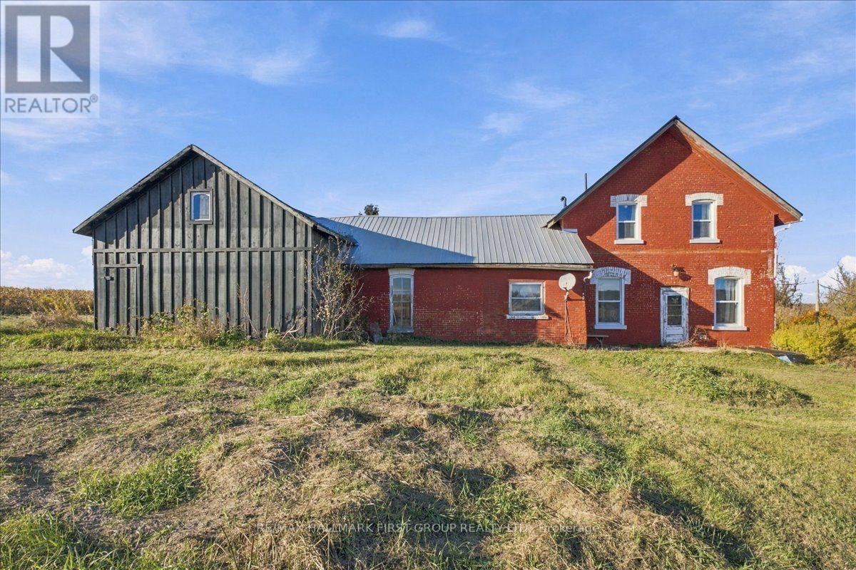 827 Hwy 35, Kawartha Lakes, ON photo 34