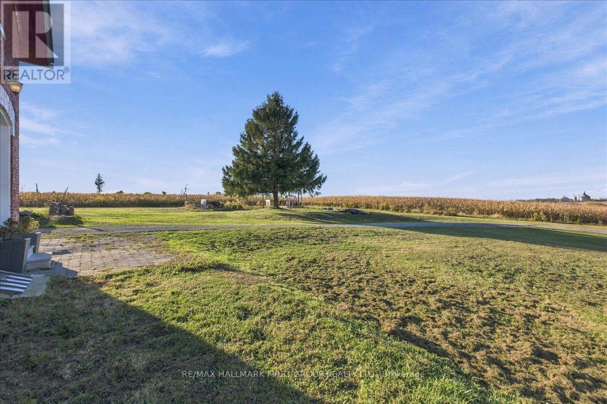 827 Hwy 35, Kawartha Lakes, ON photo 41