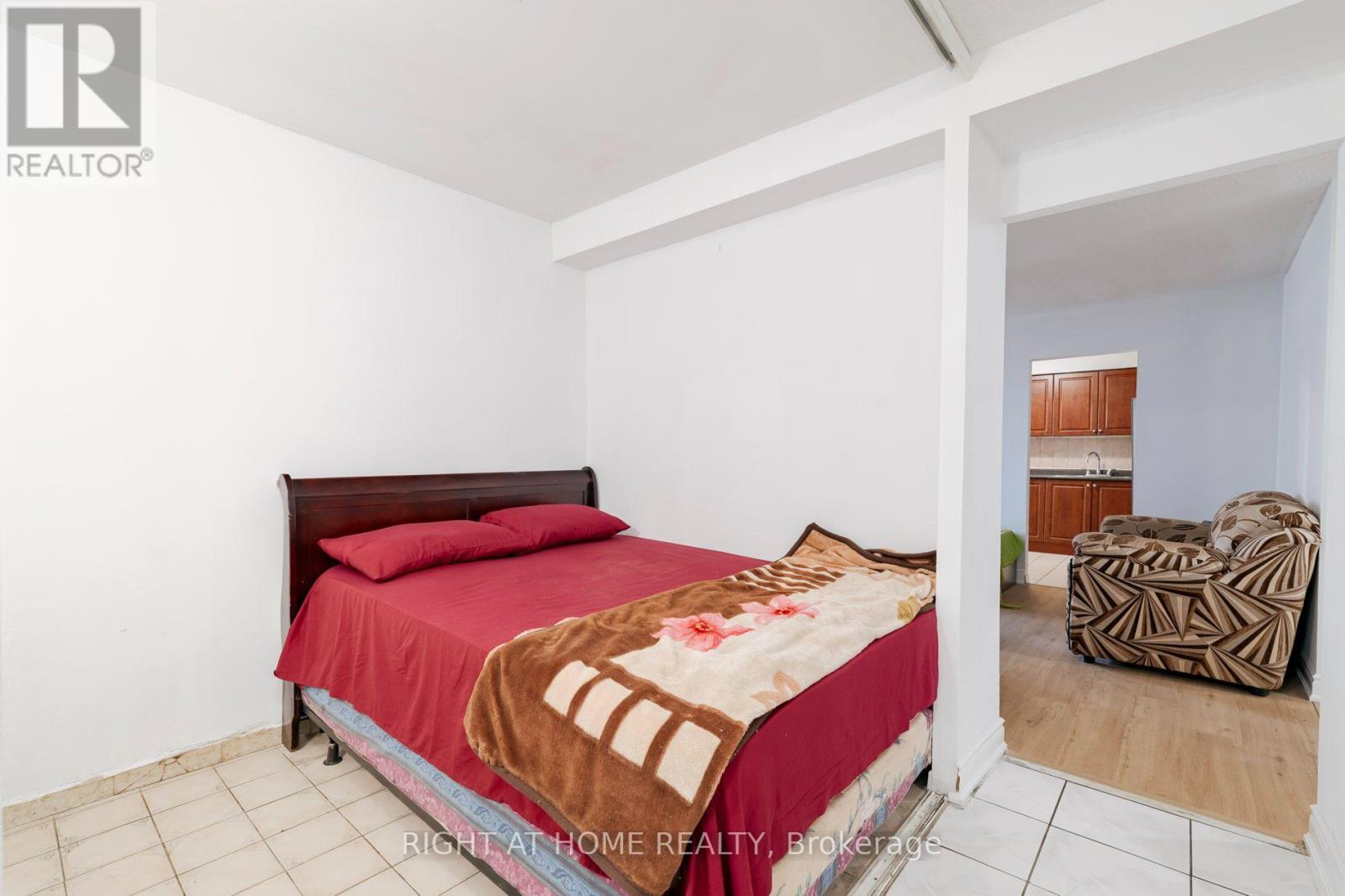 405- 49 Silverstone Drive, Toronto, ON photo 15
