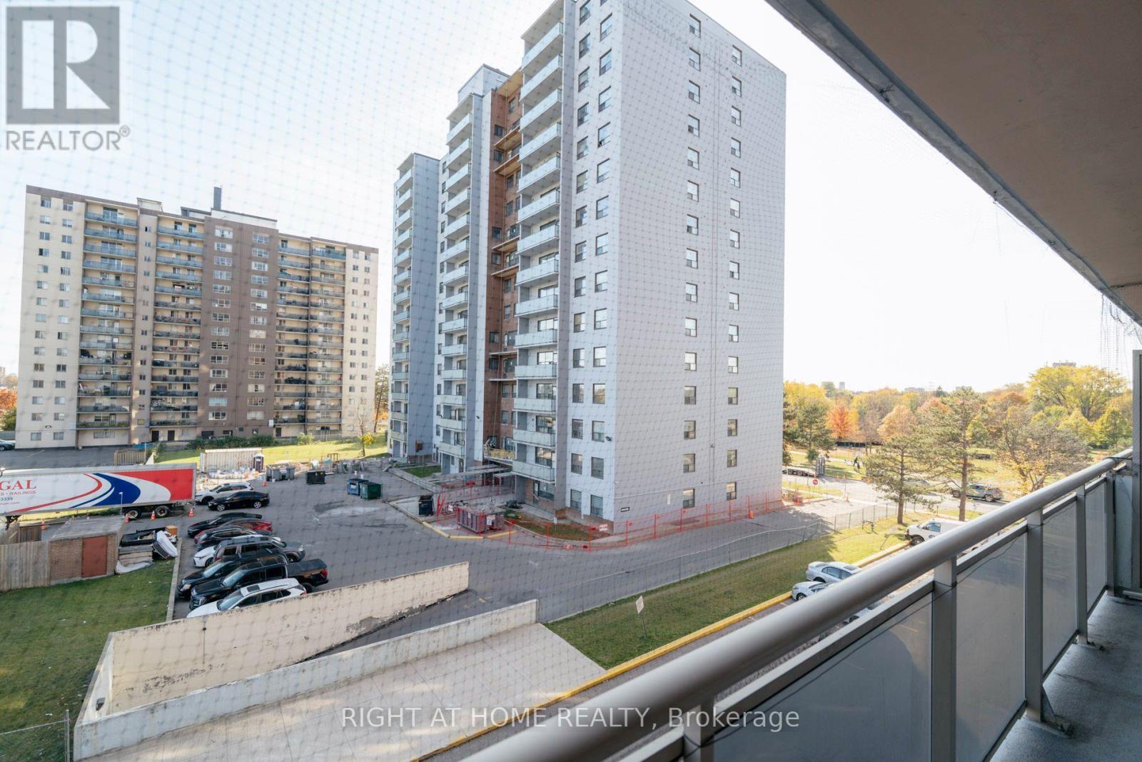 405- 49 Silverstone Drive, Toronto, ON photo 23