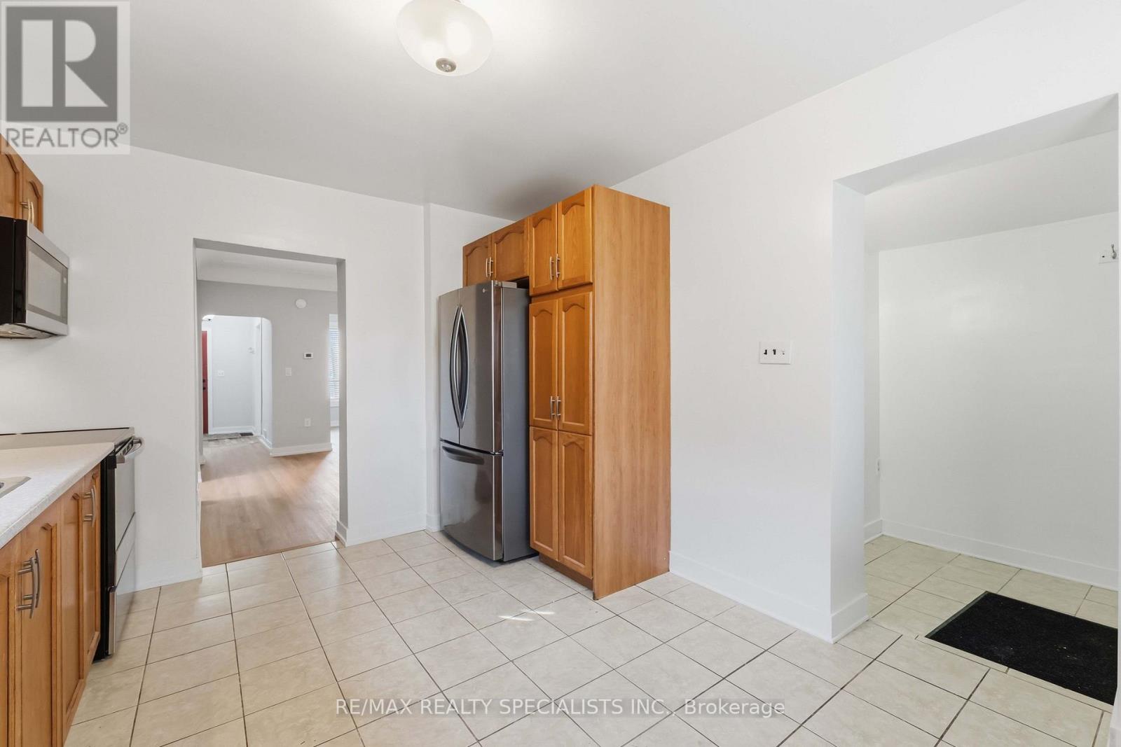 74 Cambridge Avenue, Hamilton, ON photo 11
