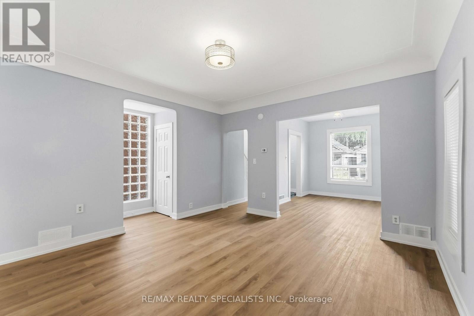 74 Cambridge Avenue, Hamilton, ON photo 5