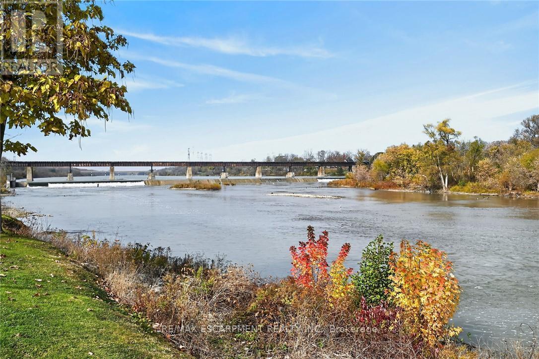2- 1 Peebles Street, Haldimand, ON photo 3