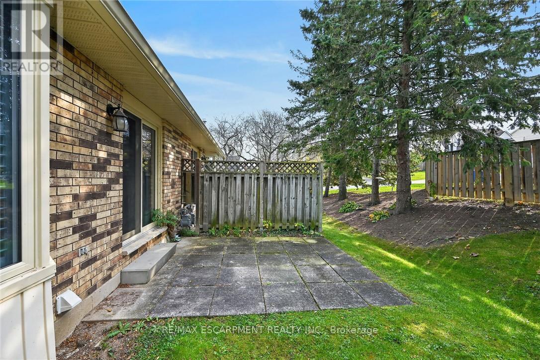 2- 1 Peebles Street, Haldimand, ON photo 40