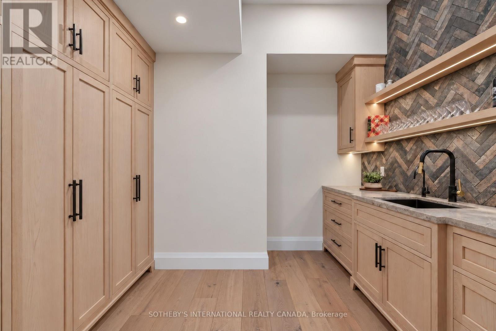 6374 Smith Boulevard, Georgina, ON photo 14