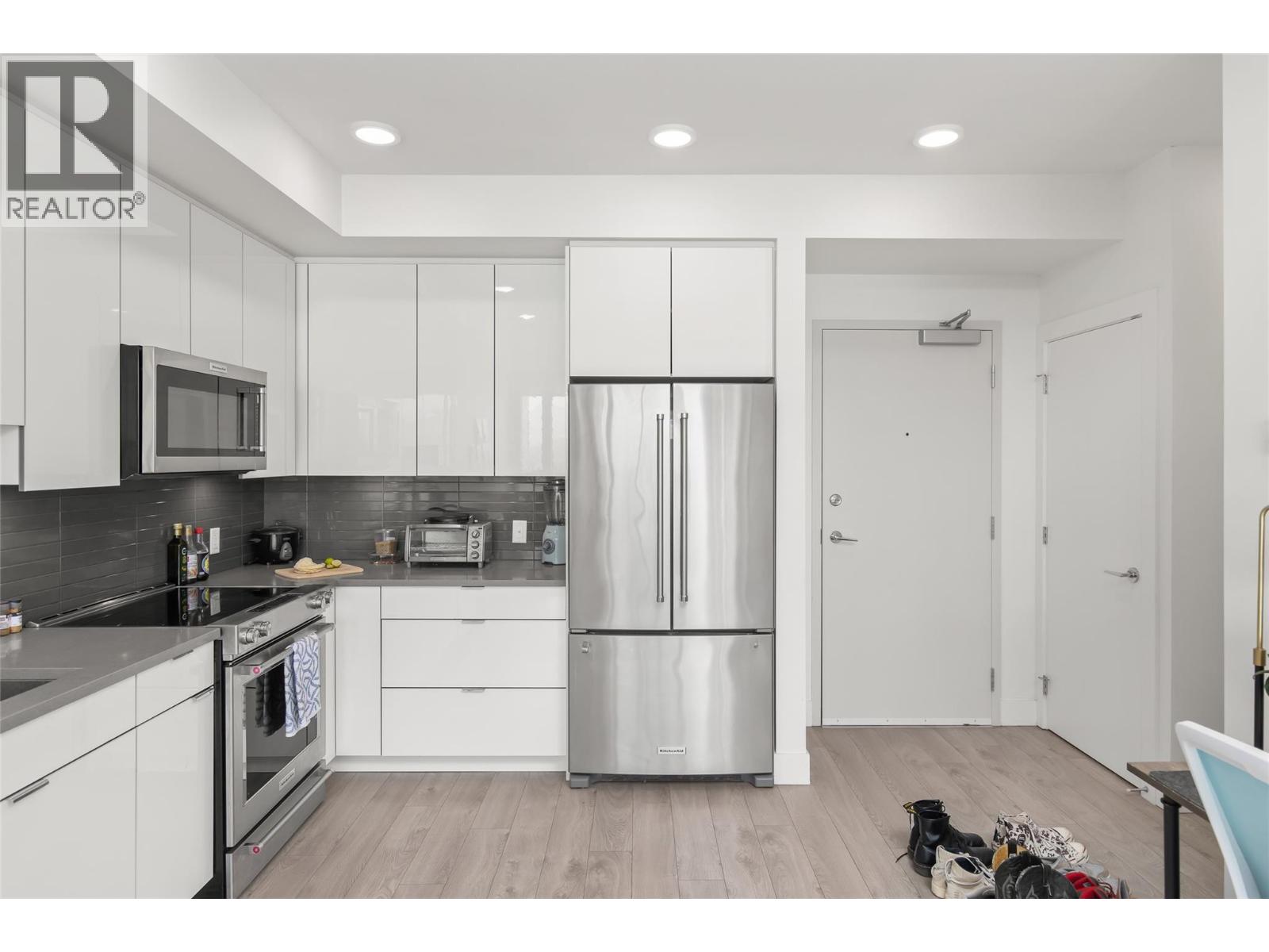 1007 1232 Ellis Street, Kelowna