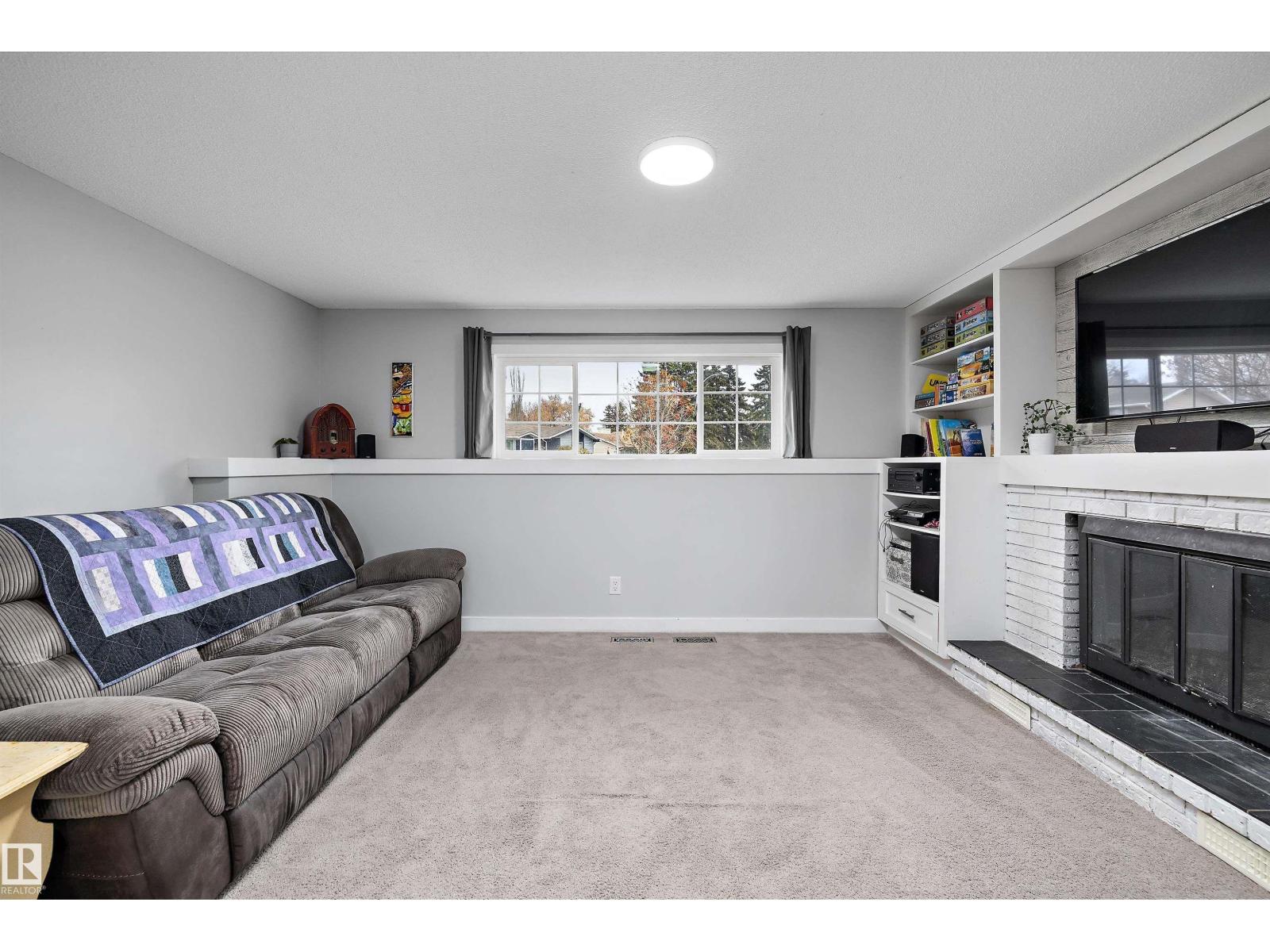4809 42 AV, photo 30 of 58