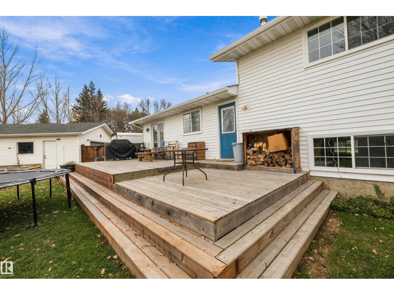 4809 42 AV, photo 46 of 58