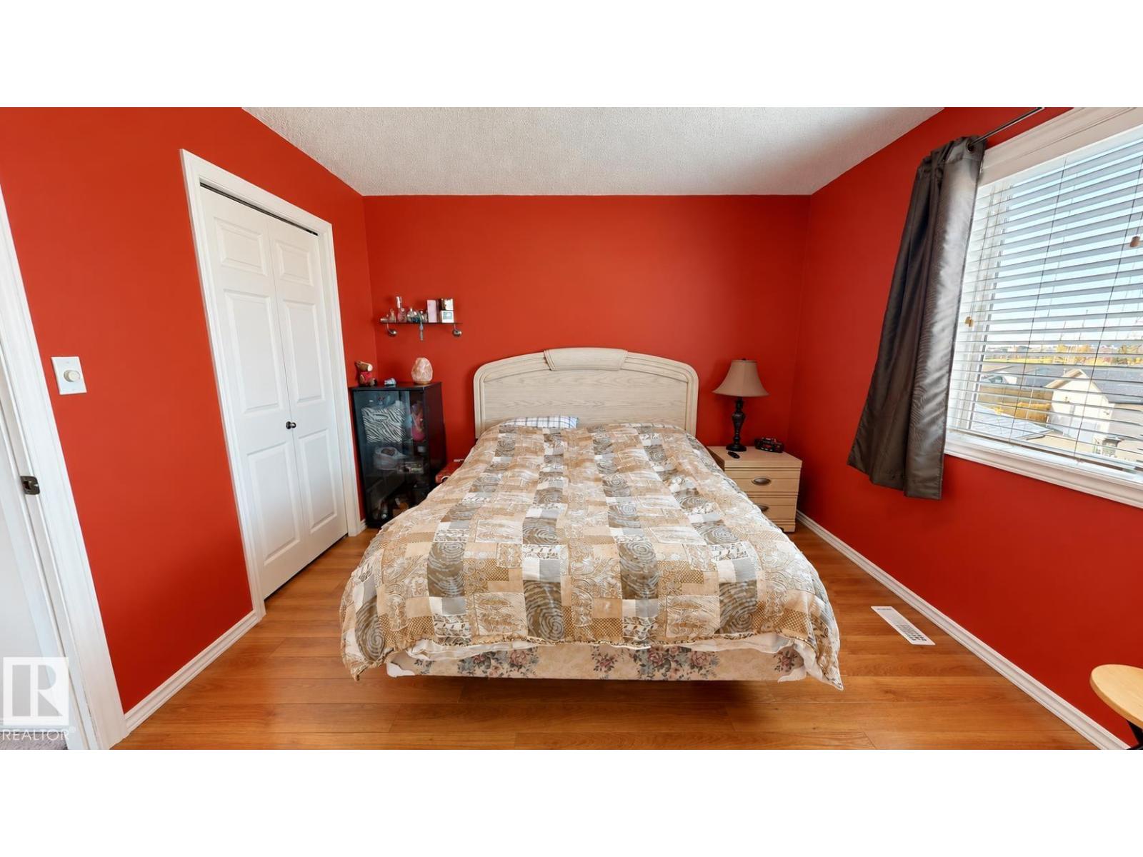 3931 160 AV NW, photo 13 of 35