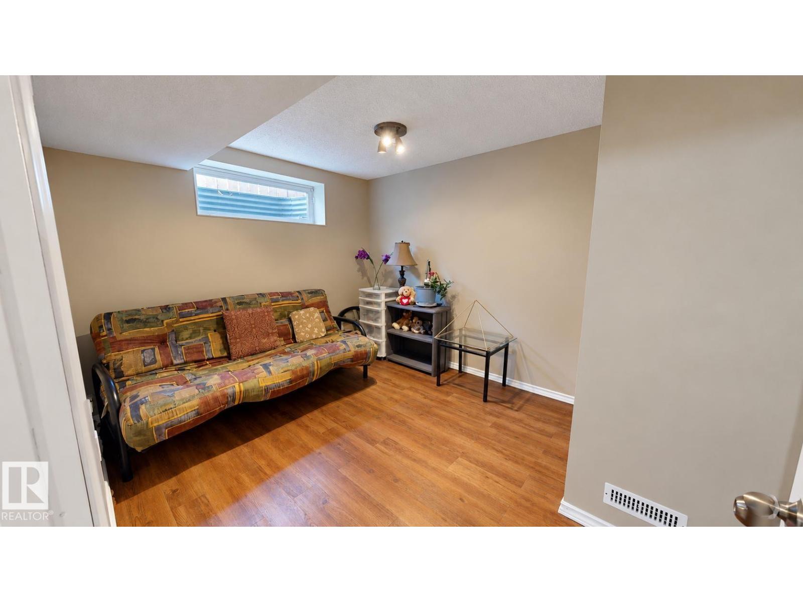 3931 160 AV NW, photo 25 of 35