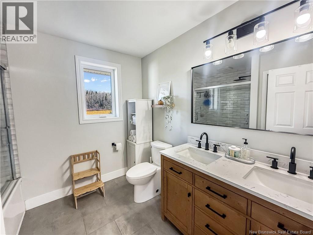 166 Murray Road - 12