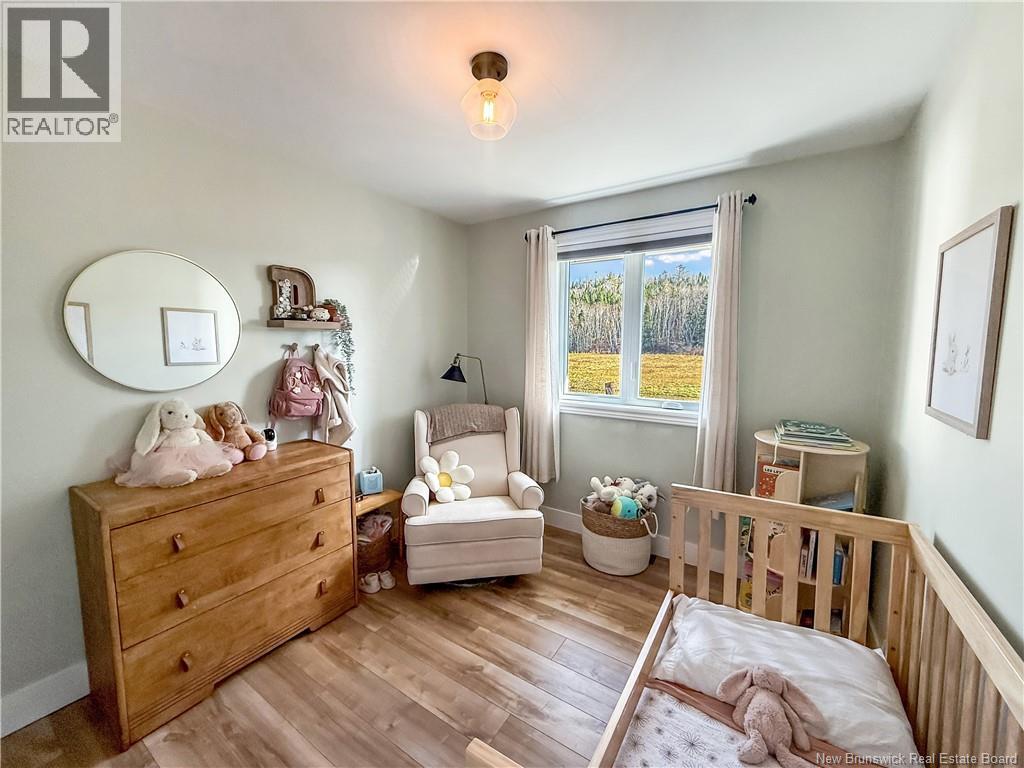 166 Murray Road - 11
