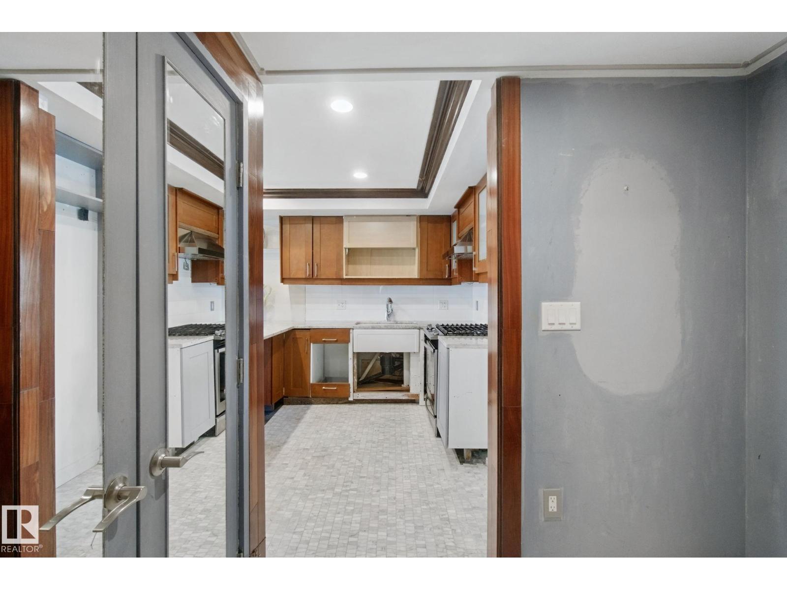 #1502 9720 106 ST NW, photo 7 of 64