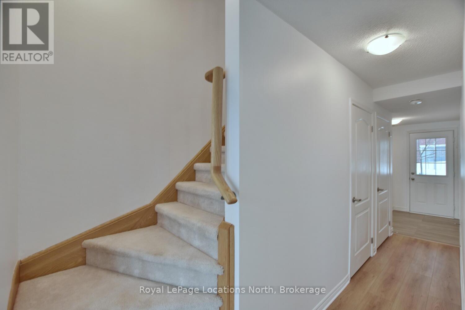 123 SANDHILL CRANE Drive, Wasaga Beach photo 14