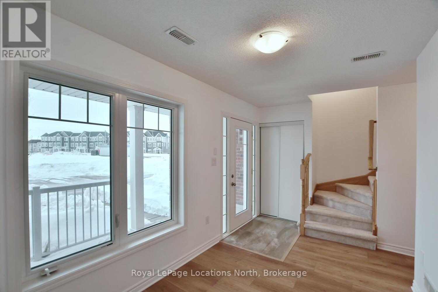 123 SANDHILL CRANE Drive, Wasaga Beach photo 10