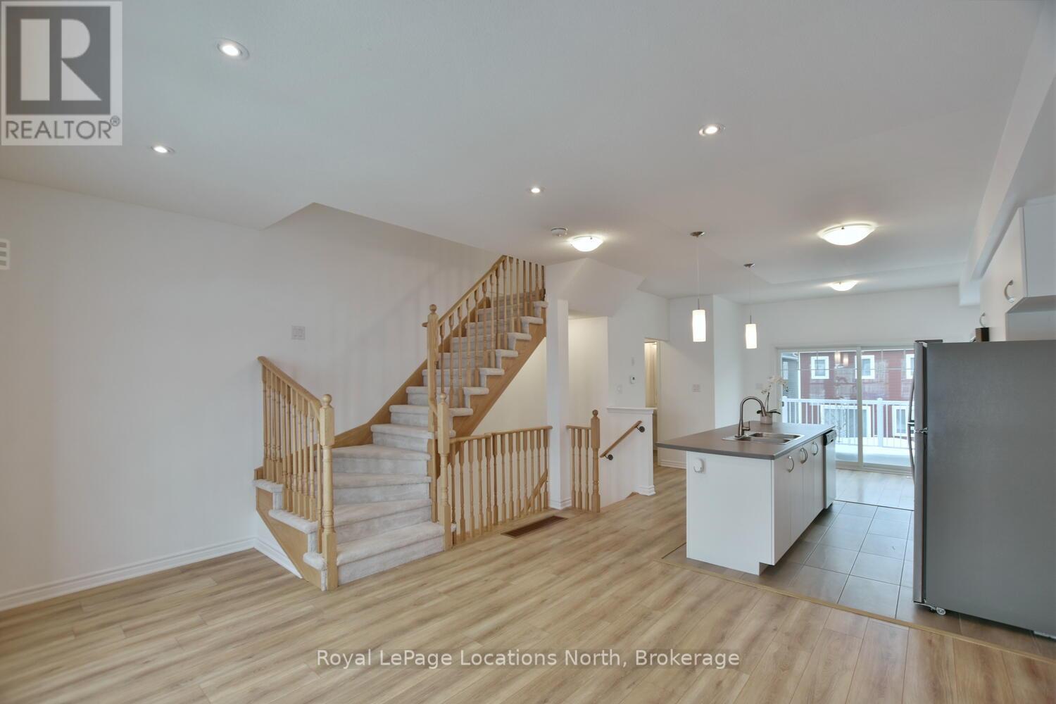 123 SANDHILL CRANE Drive, Wasaga Beach photo 20