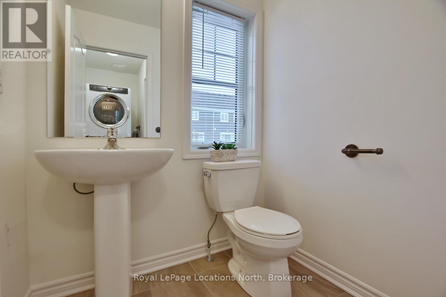 123 SANDHILL CRANE Drive, Wasaga Beach photo 35