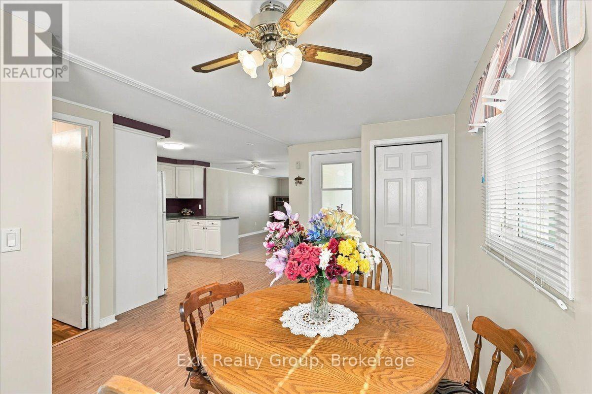 9 Finch Lane, Quinte West, ON photo 12