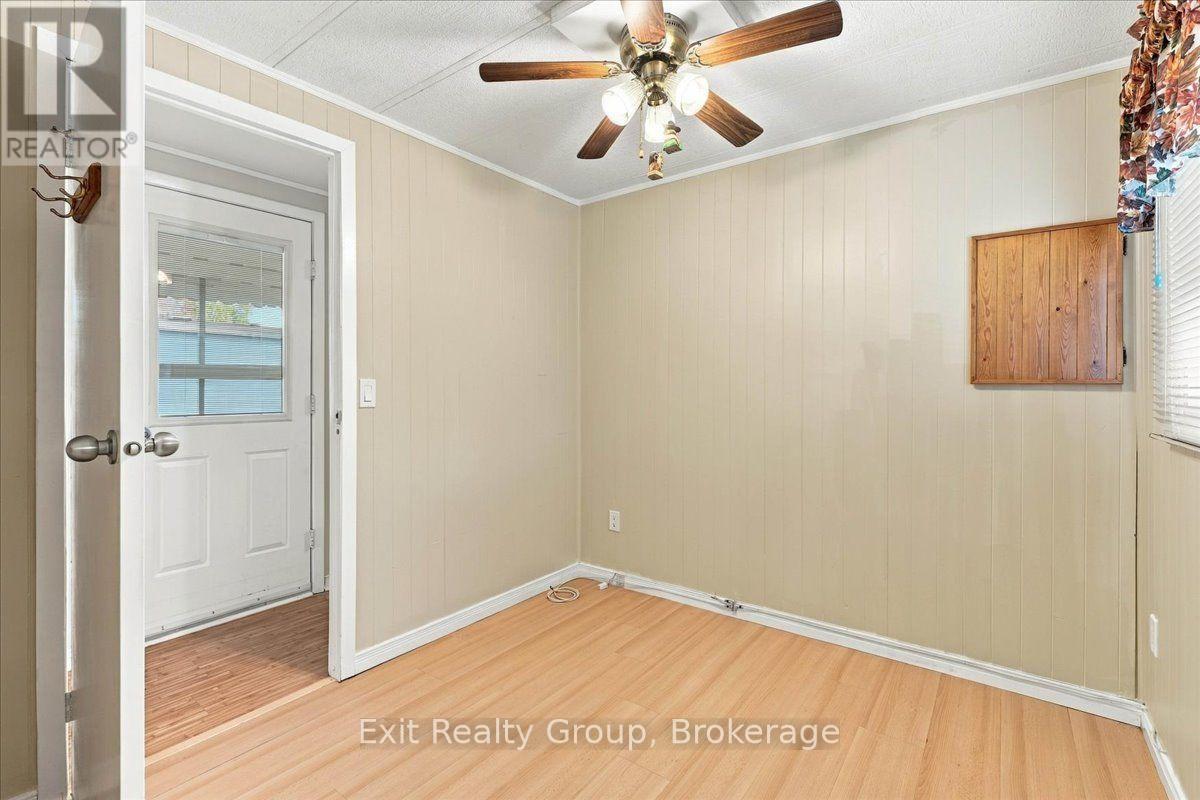 9 Finch Lane, Quinte West, ON photo 27