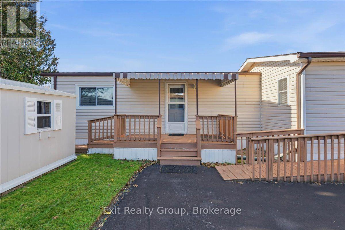 9 Finch Lane, Quinte West, ON photo 33