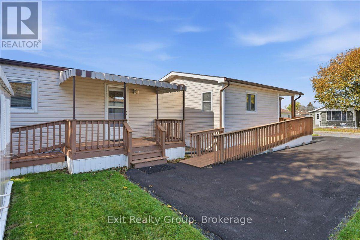 9 Finch Lane, Quinte West, ON photo 34