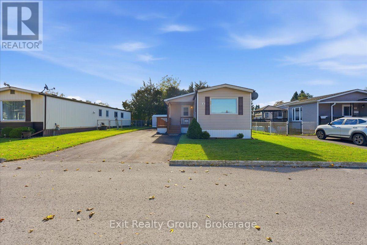 9 Finch Lane, Quinte West, ON photo 37