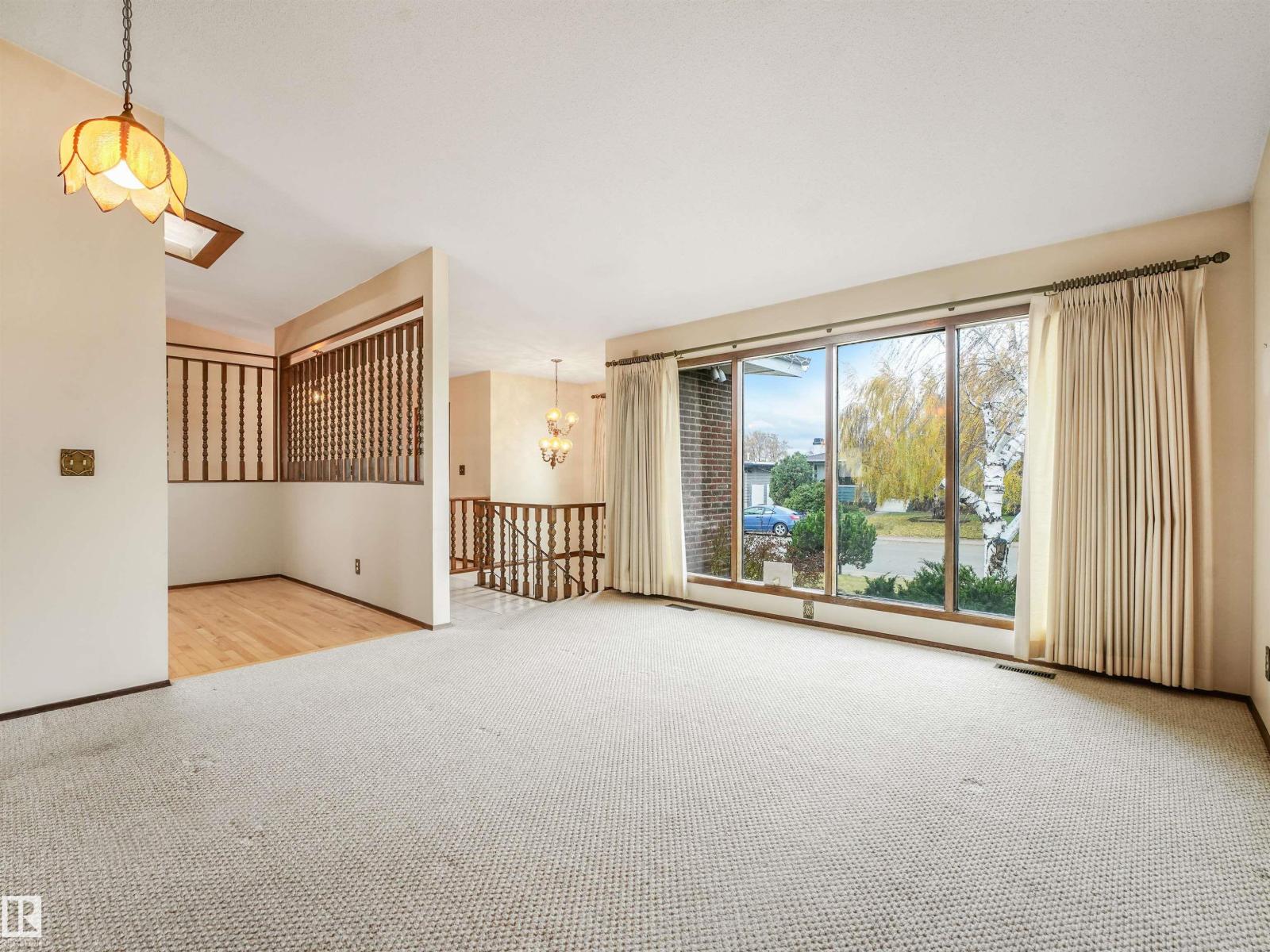 Property photograph 18 for MLS E4514564