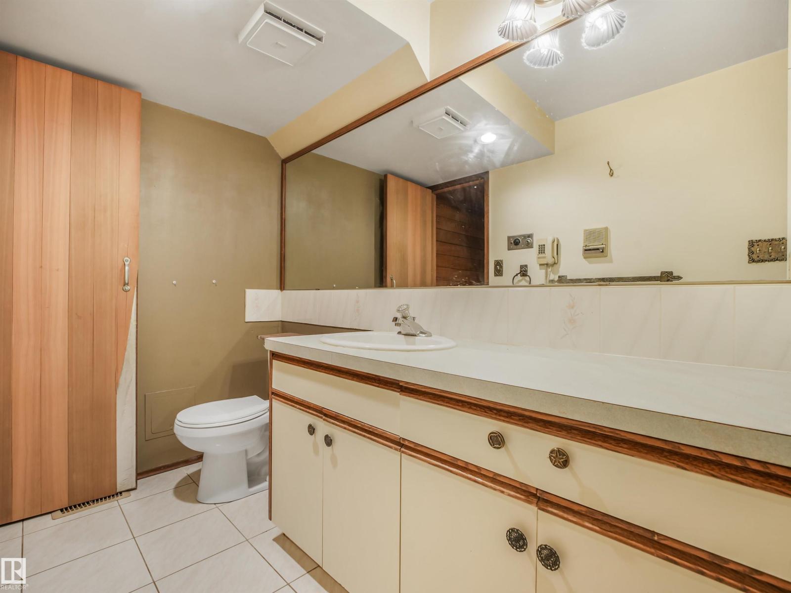 Property photograph 65 for MLS E4514564